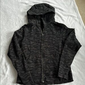 Lululemon Scuba Black/GreenCamouflage Hoodie